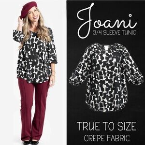 LuLaRoe Joani 3/4 Raglan Sleeves Top 3052